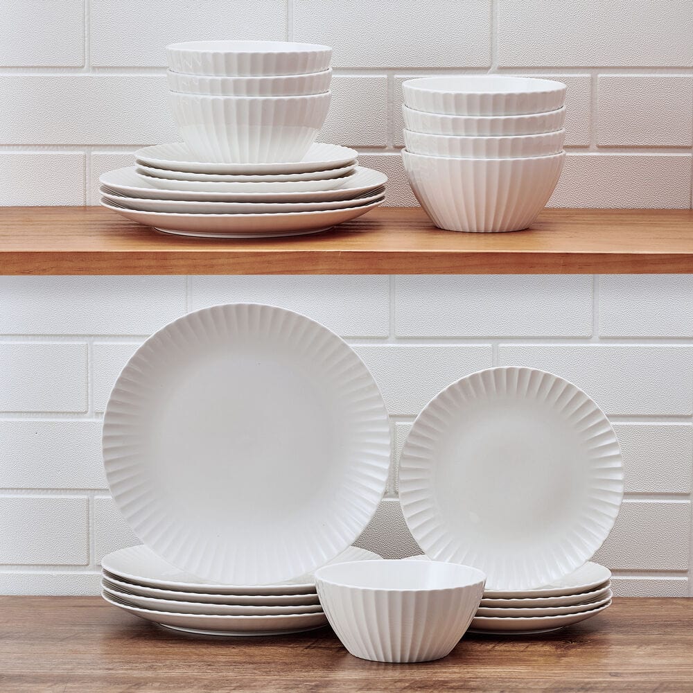 Grace 24 Piece Dinnerware Set, Service for 8