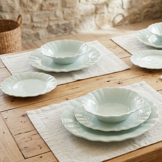 Graceful Petals 12 Piece Dinnerware Set, Service for 4