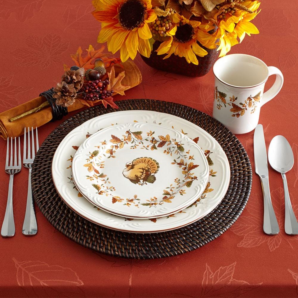 Autumn Berry™ 16 Piece Dinnerware Set, Service for 4