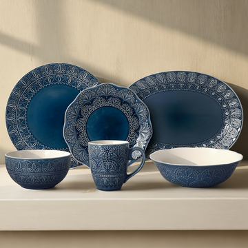 Havana Service for 8 with Serveware